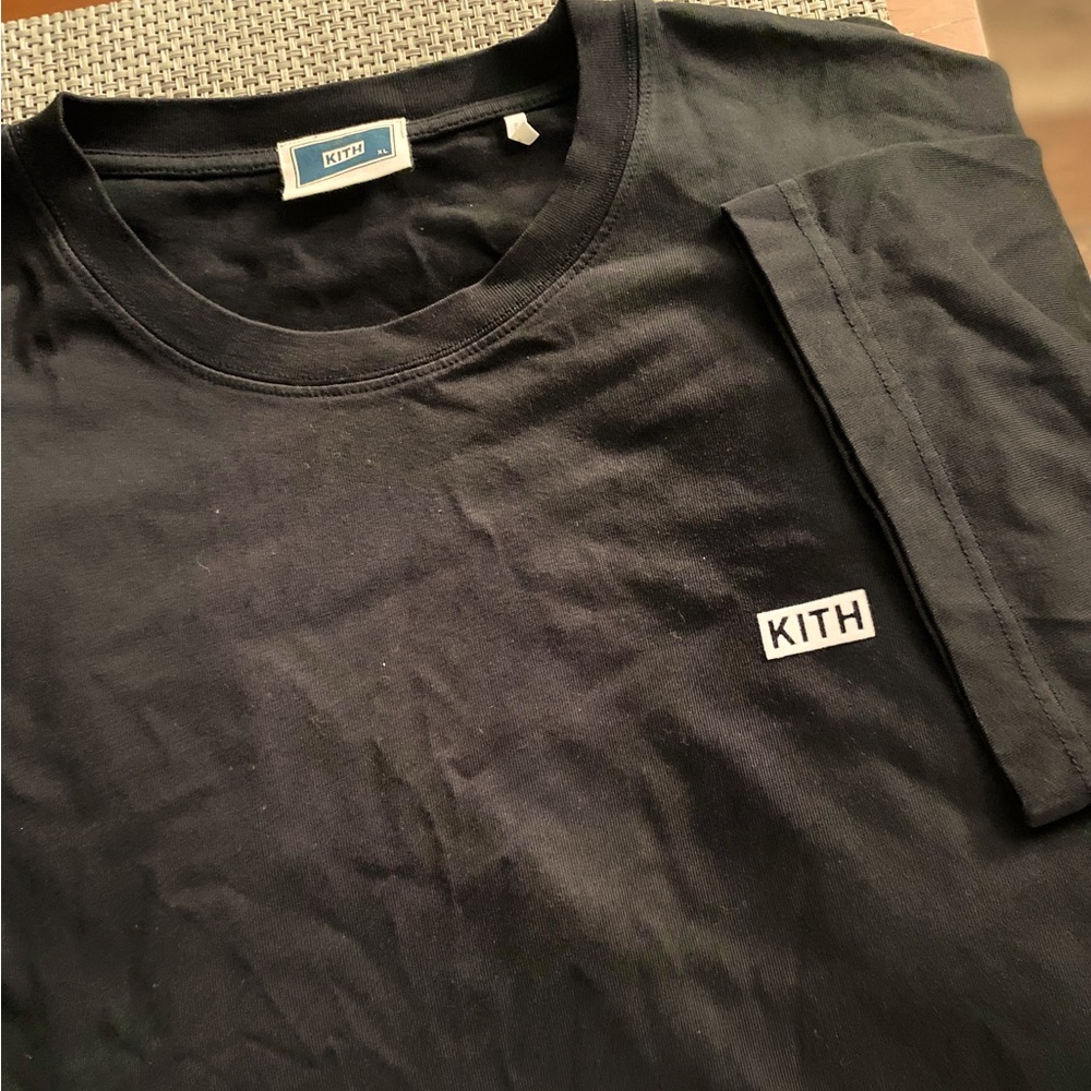 Kith XL t shirt